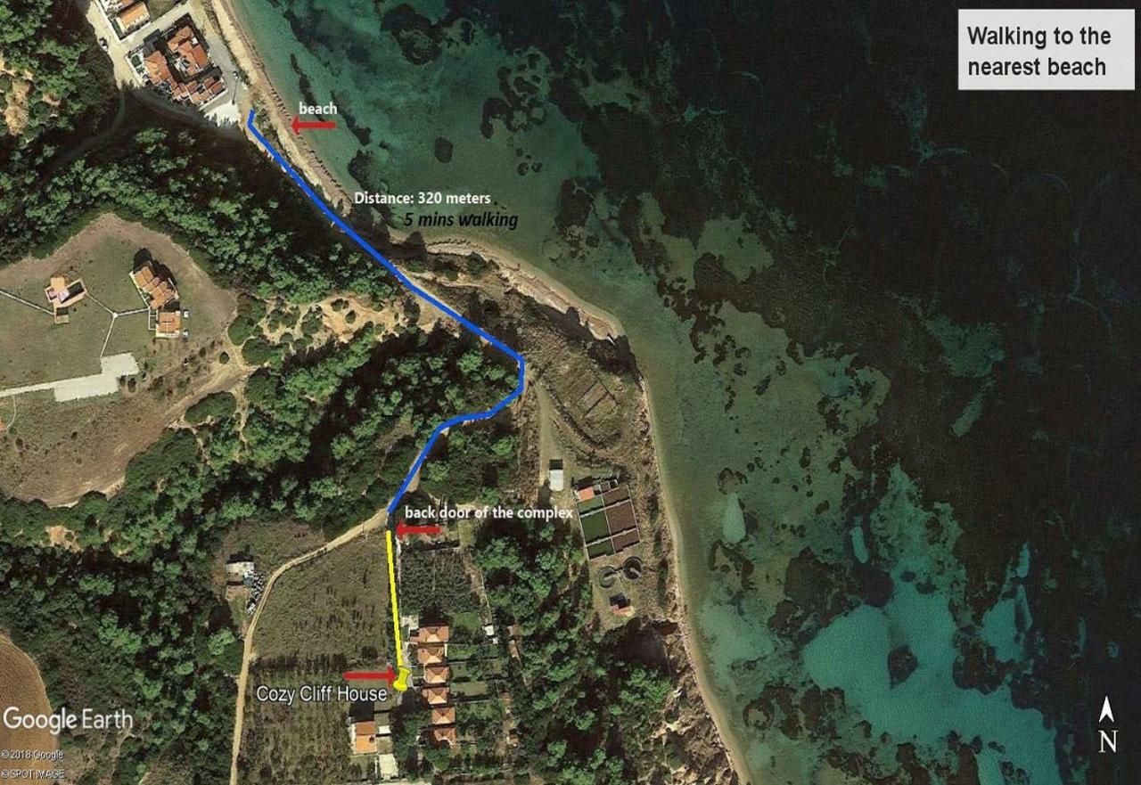 Cozy Cliff House Holiday home Nea Poteidaia